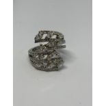 18ct white gold diamond ring