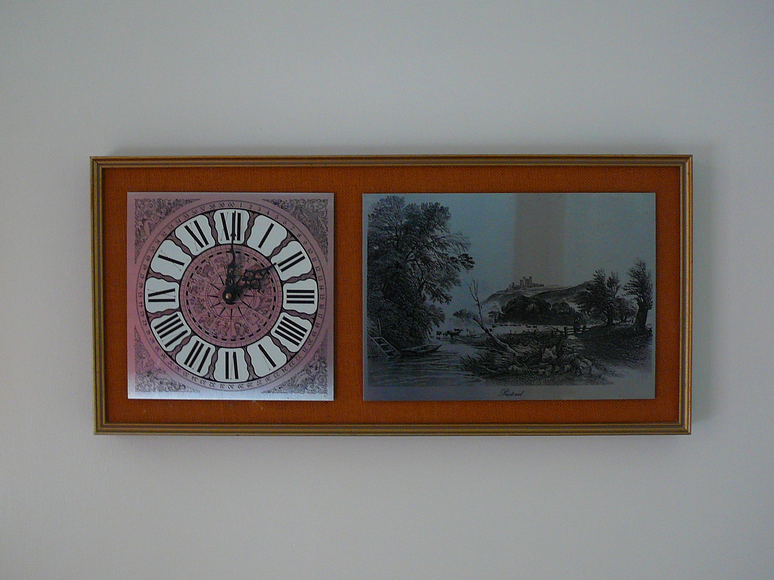 Mid Century Quartz Wall Clock