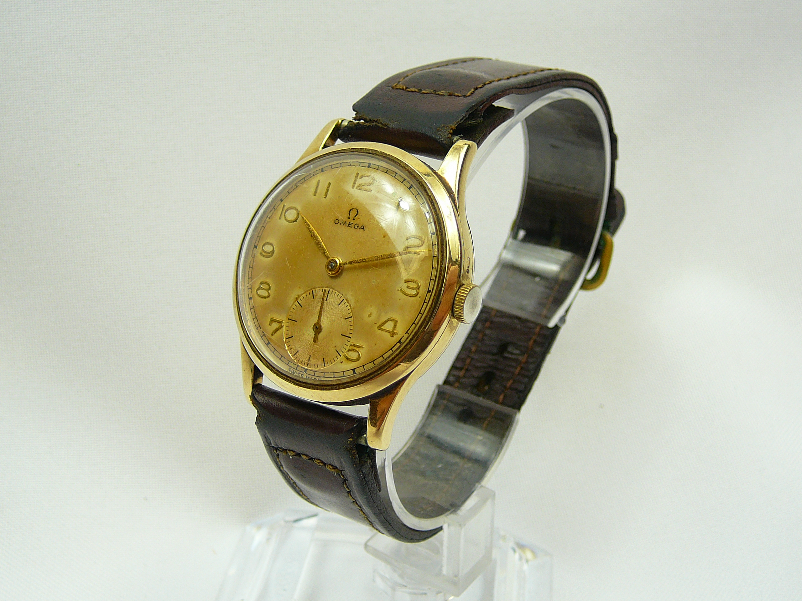 Gents Vintage Gold Omega Wrist Watch