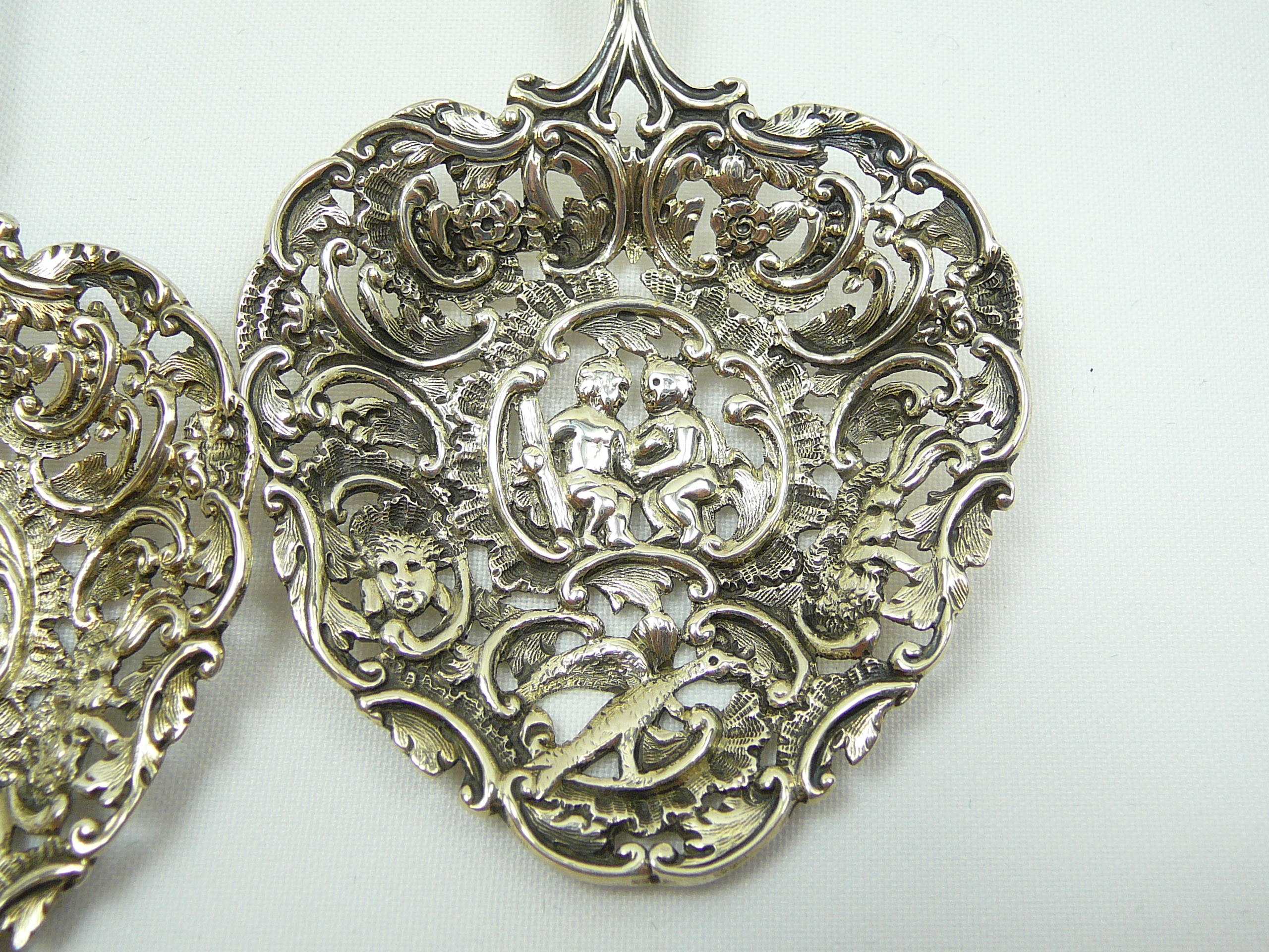 Pair silver lovespoons - Image 4 of 7