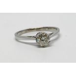 18ct white gold and diamond ring