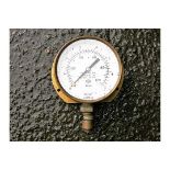 Brass cased pressure gauge
