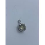 9ct white gold quartz pendant