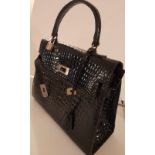 Vintage ladies Kelly style handbag