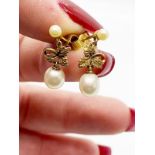 9ct gold pearl earrings