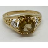 9ct gold and citrine ring