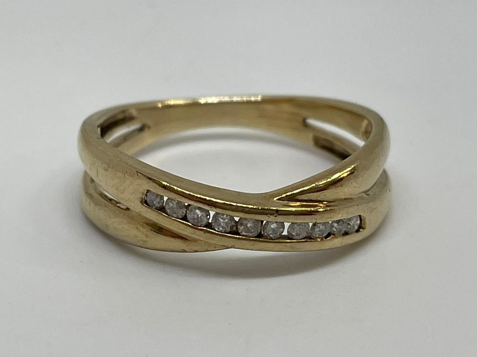 9ct gold diamond ring