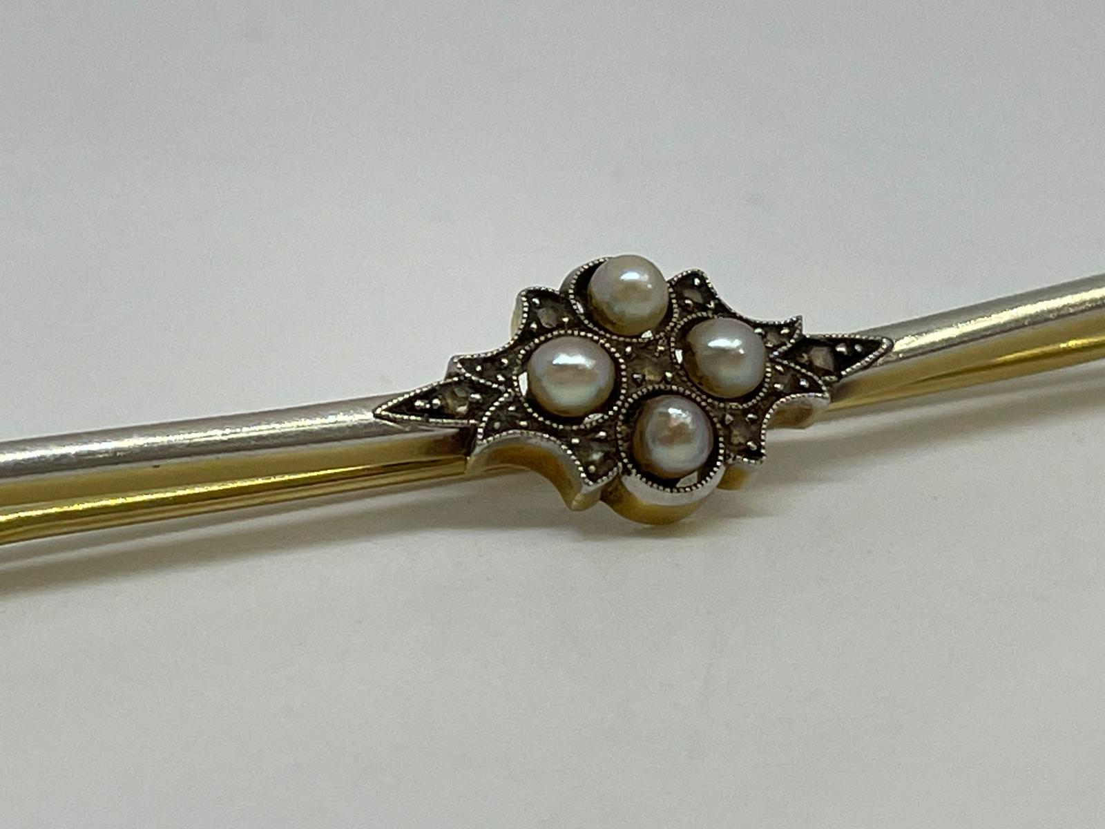 18ct pearl and diamond brooch