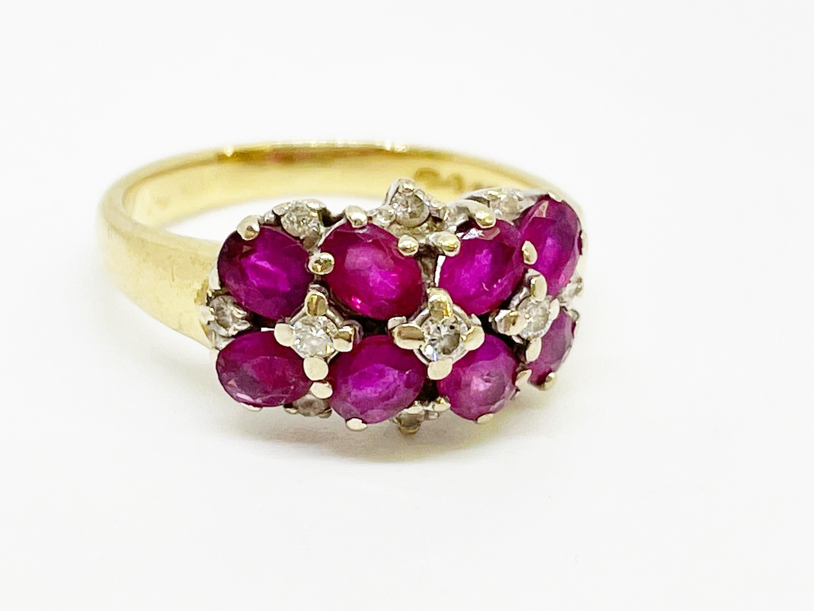 18ct ruby and diamond ring