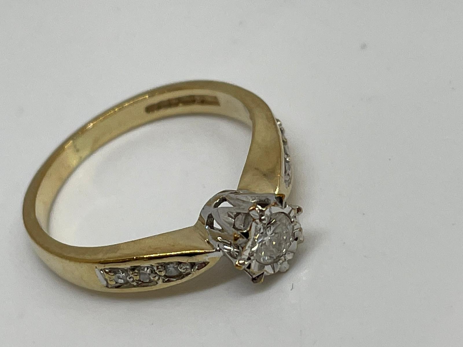 9ct diamond ring - Image 2 of 3