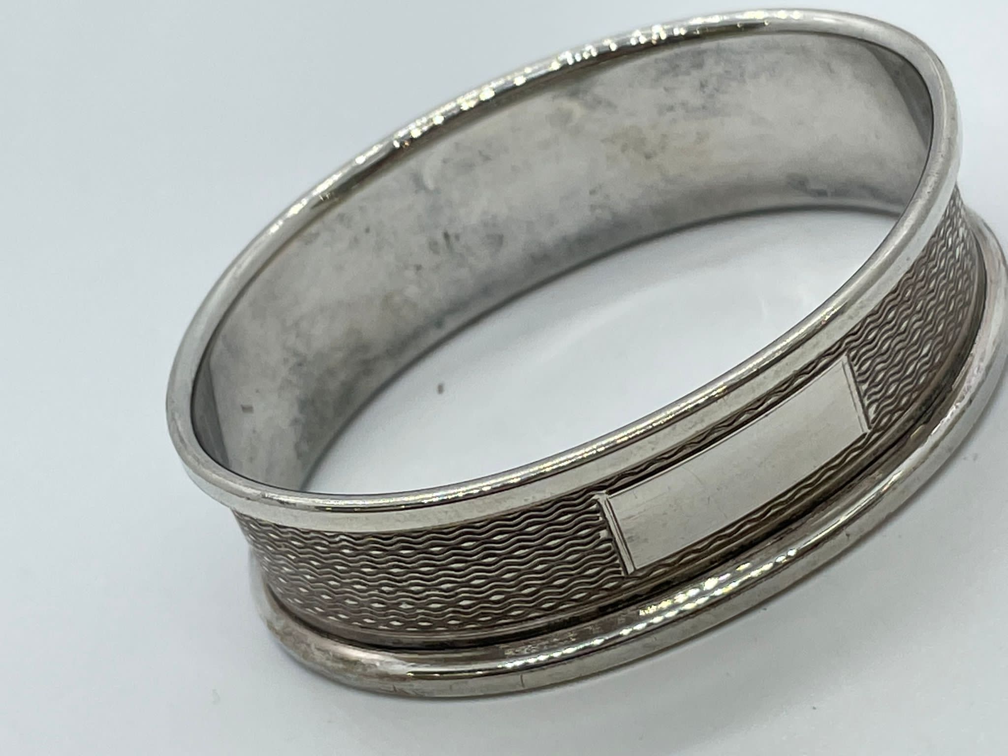 Silver napkin ring - Image 2 of 2