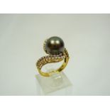 18ct gold pearl and diamond ring