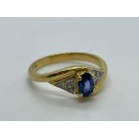 18ct gold sapphire and diamond ring