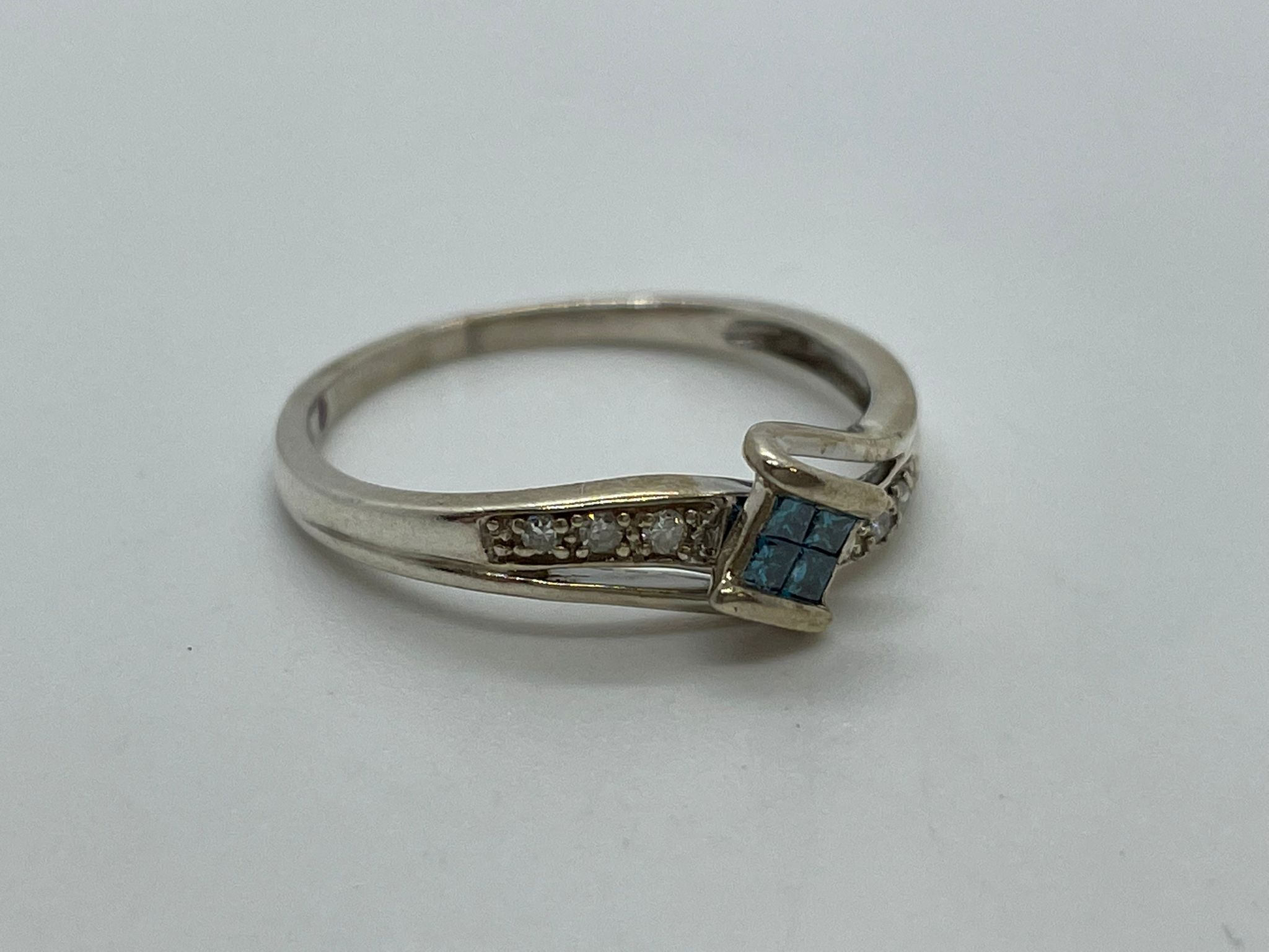 Silver blue diamond ring