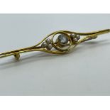 18ct gold brooch