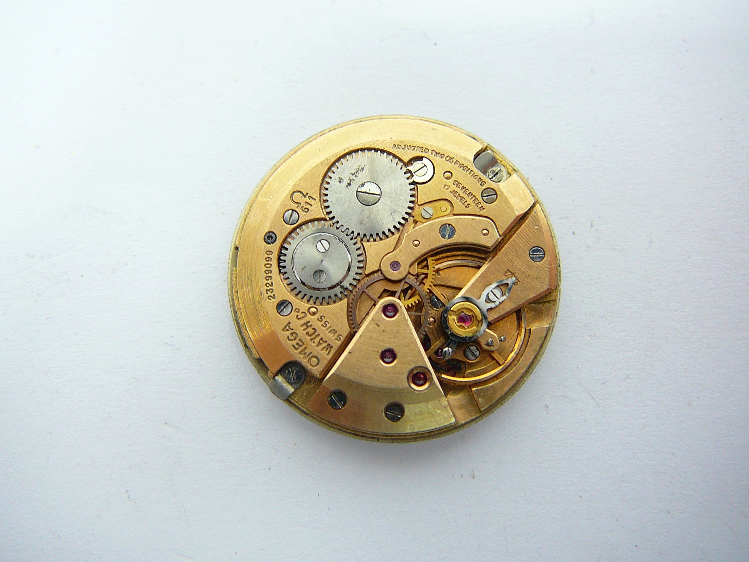 Gents Omega watch movement Cal 611 - Image 2 of 2