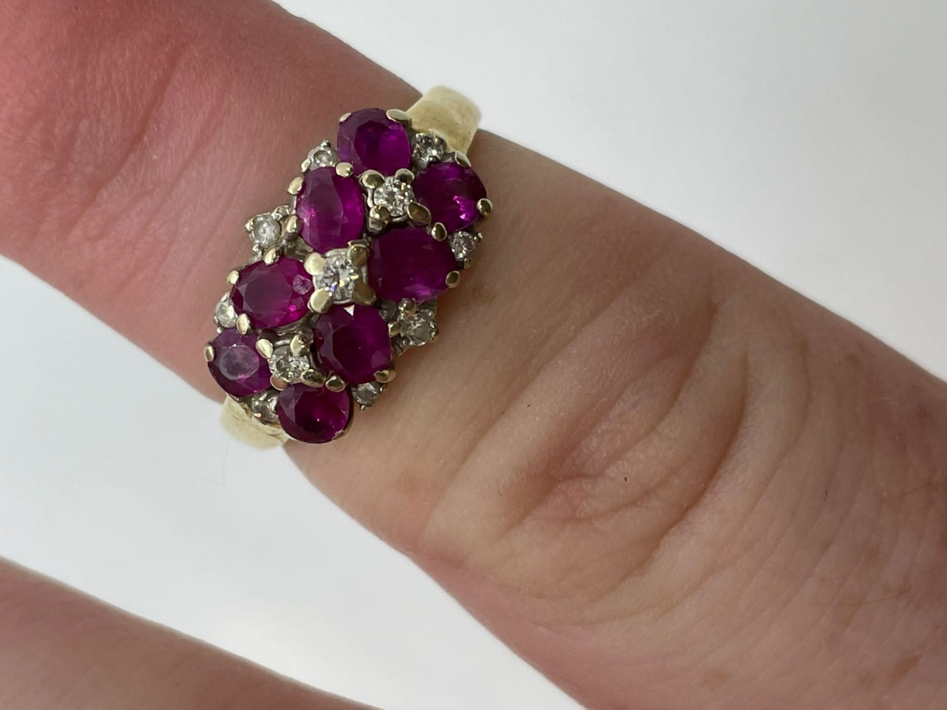 18ct gold ruby and diamond ring - Image 2 of 3
