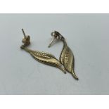 9ct gold drop earrings