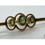 15ct gold peridot brooch