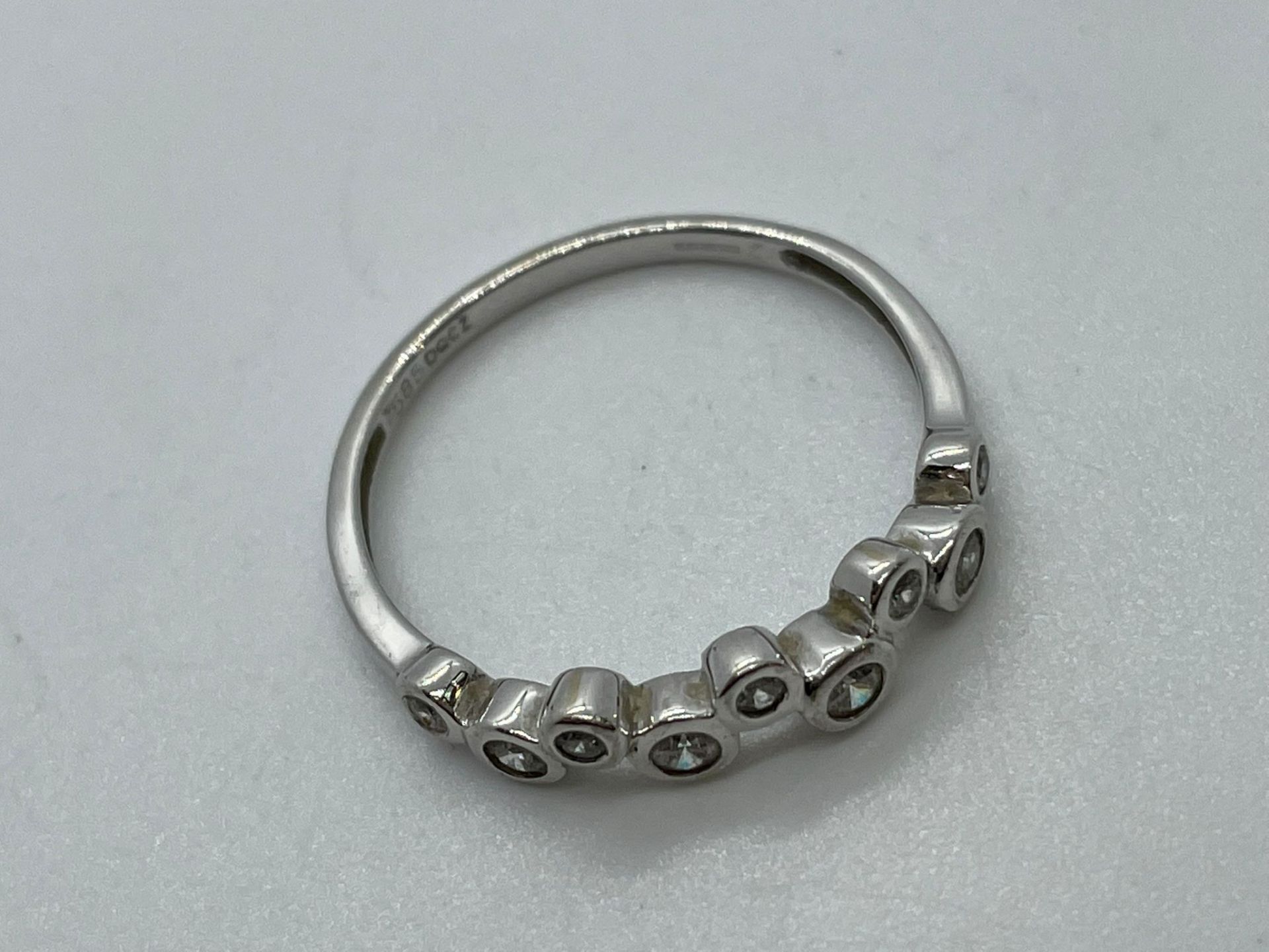 14ct white gold CZ ring - Image 4 of 4
