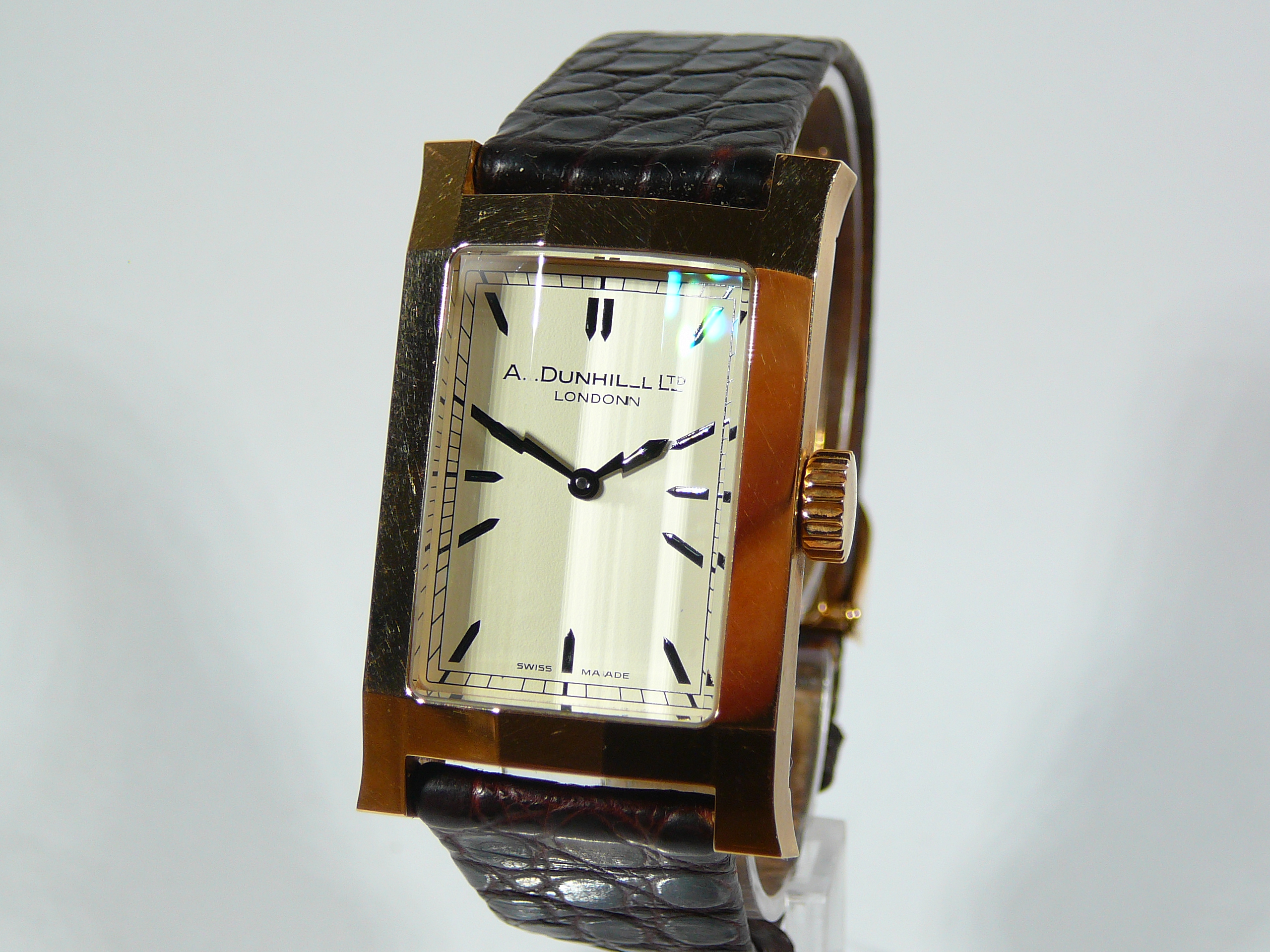 Gents Dunhill Gold Wrist Watch - Image 2 of 3