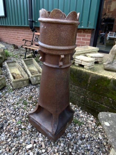 A large glazed chimney pot.W:40cm x D:40cm x H:119cm - Image 2 of 4