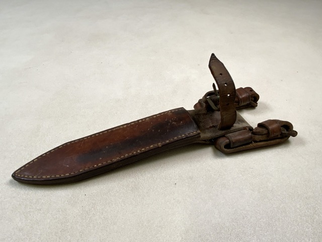 A Scout knife with deer hoof handle. H:25cm - Bild 5 aus 6