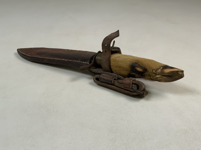 A Scout knife with deer hoof handle. H:25cm