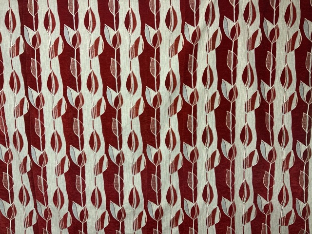 Single red chenille interlined euyelet curtain - Image 2 of 2