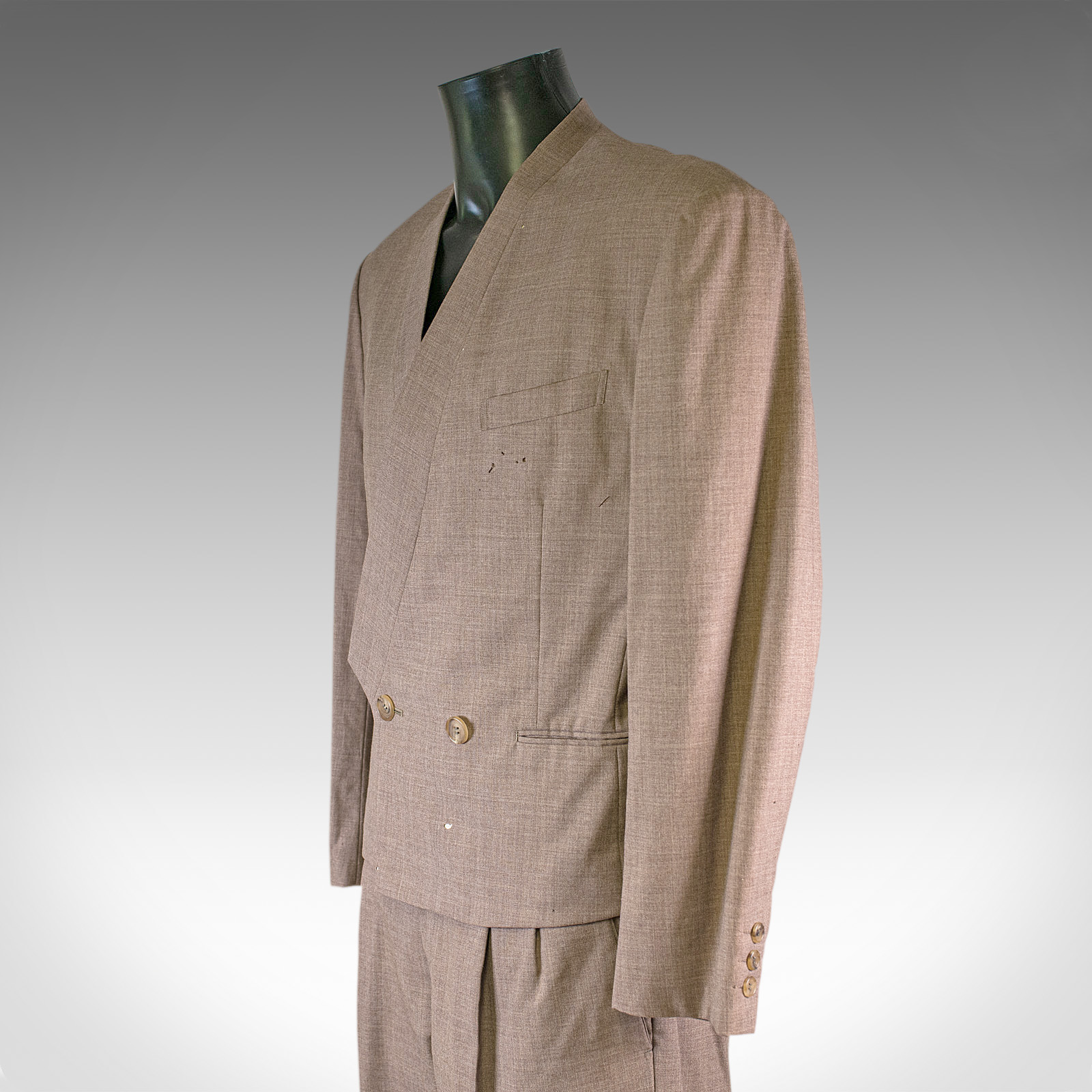 David Bowie interest. An Issey Miyake two piece suit from the deceased estate of one Steve Strange - Image 3 of 8