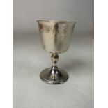 A sterling silver goblet with gilt interior by AT Canon Ltd, Birmingham. 1971. 5.40oz. H:11cm