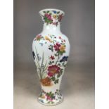 A large decorative Wedgwood Etruria floral vase, with hand painted floral and fauna. H:38cm