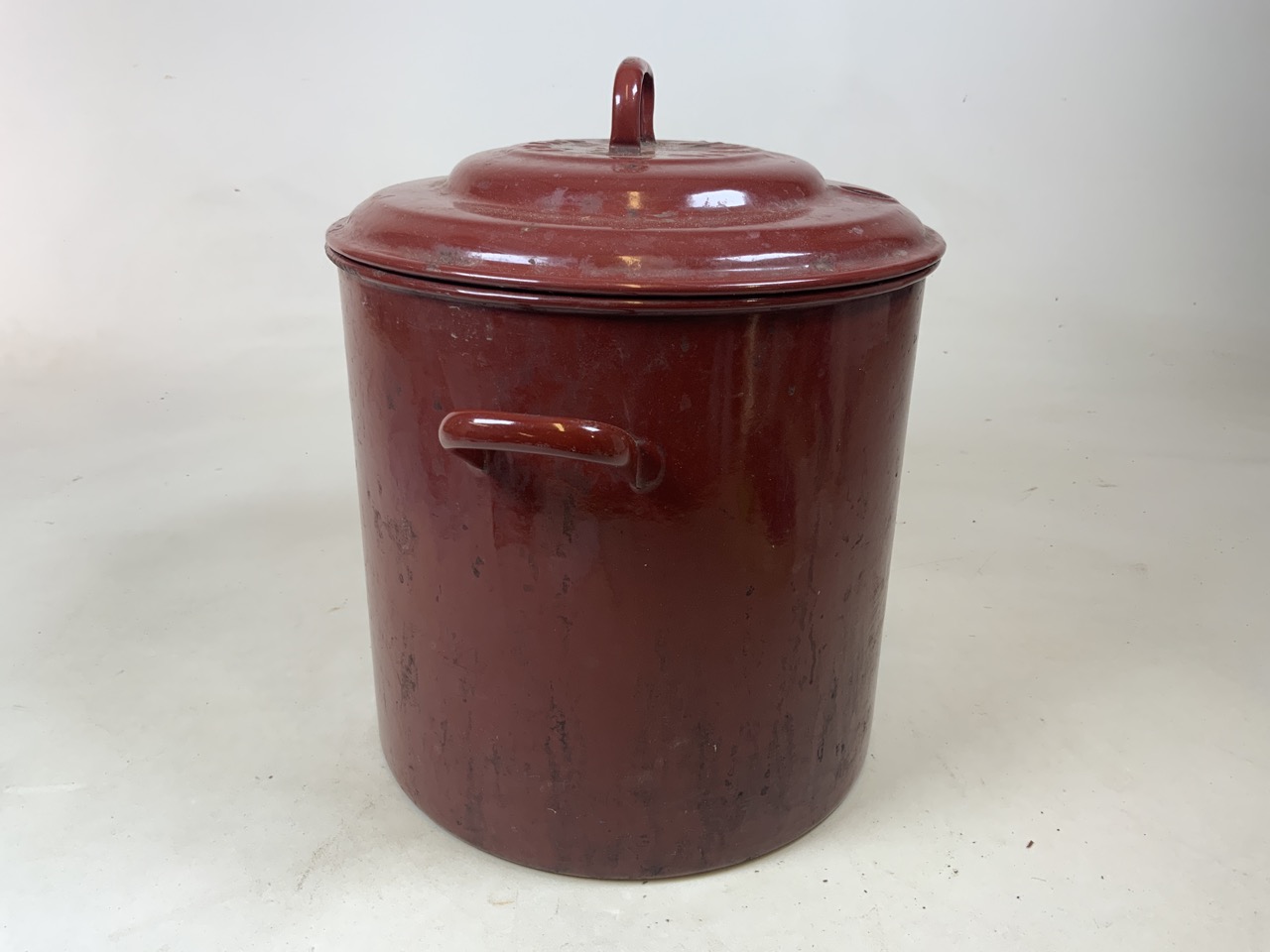 A vintage enamel Weck steriliser with galvanised steel holder and hooks H:43cm including handle W: - Image 2 of 4