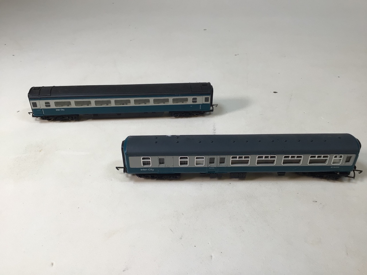 A Hornby Industrial Set (boxed) and unused with six extra carriages (used) 00 gauge. - Image 9 of 9