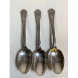 Three Art Deco silver tea spoons, Birmingham. 1935. 1.5oz.