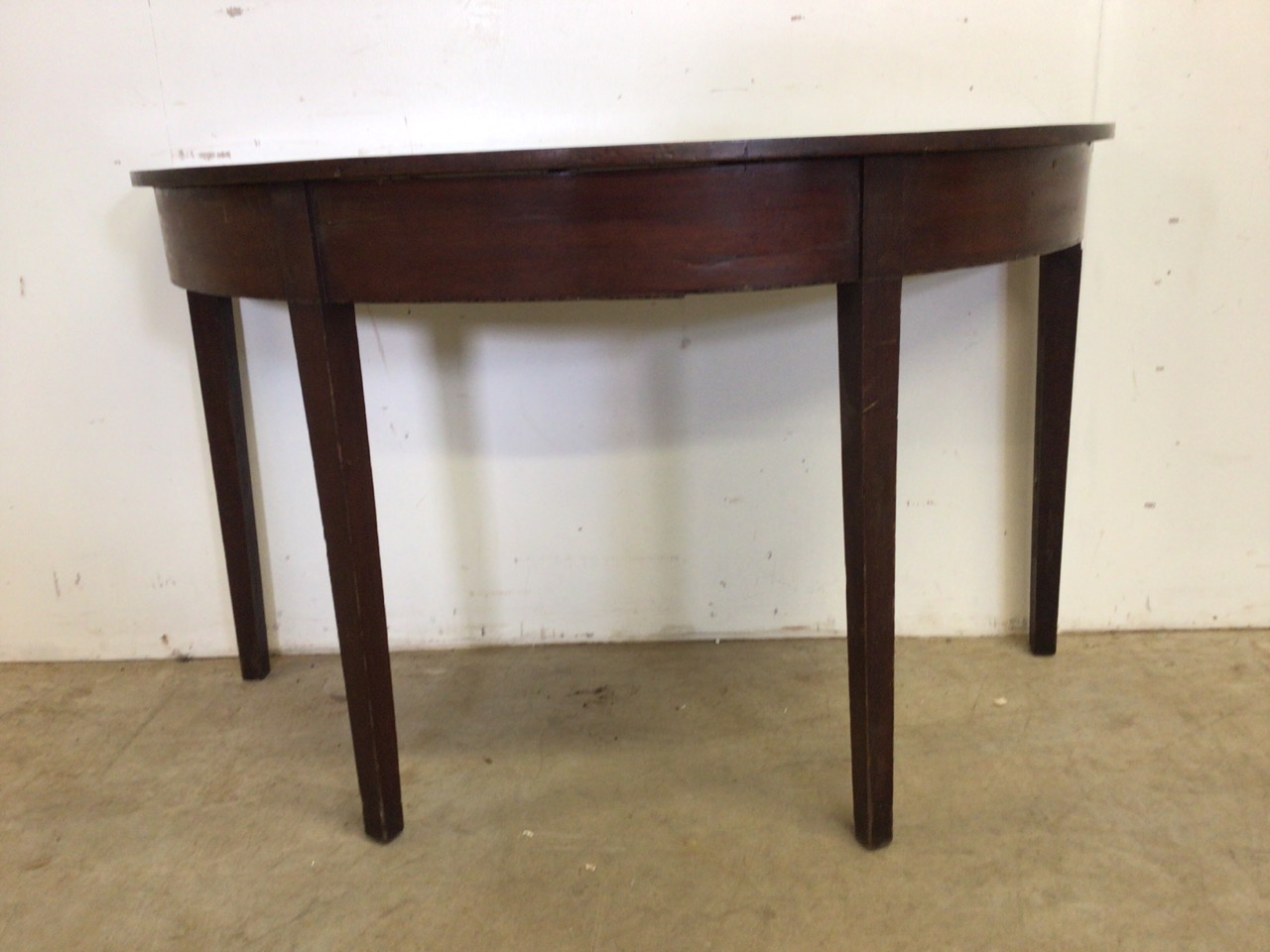 A Victorian mahogany D end table. W:121cm x D:58cm x H:73cm