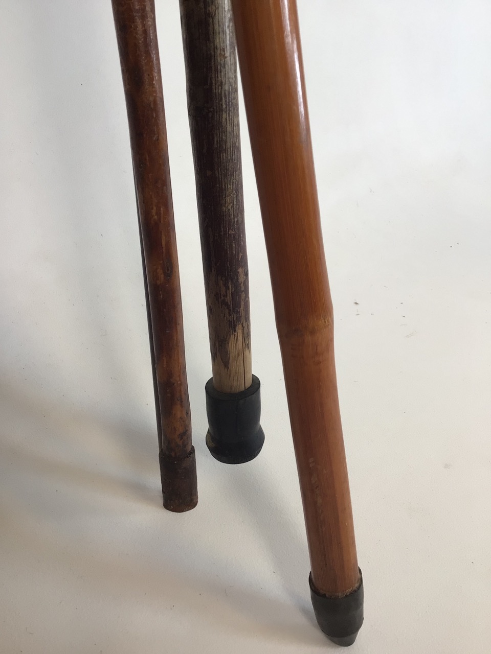 A shepherds crook also with various sticks. - Image 4 of 5