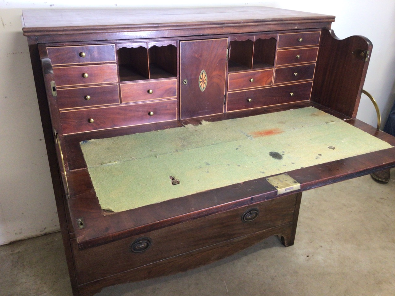 A Victorian mahogany secretaire chest with brass handles. With drop down drawer to interior inlaid - Image 3 of 9