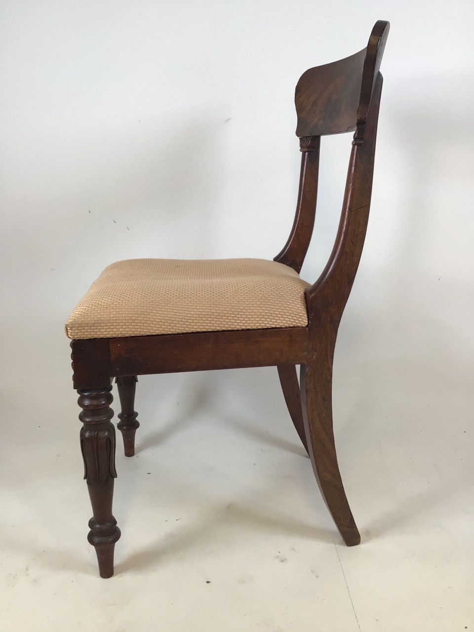 A set of Six William IV dining chairs. Seat height H:48cm - Image 3 of 7