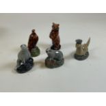 Beswick ceramic whisky miniatures, with Whyte and Mackay malt. Charming animal figures and the