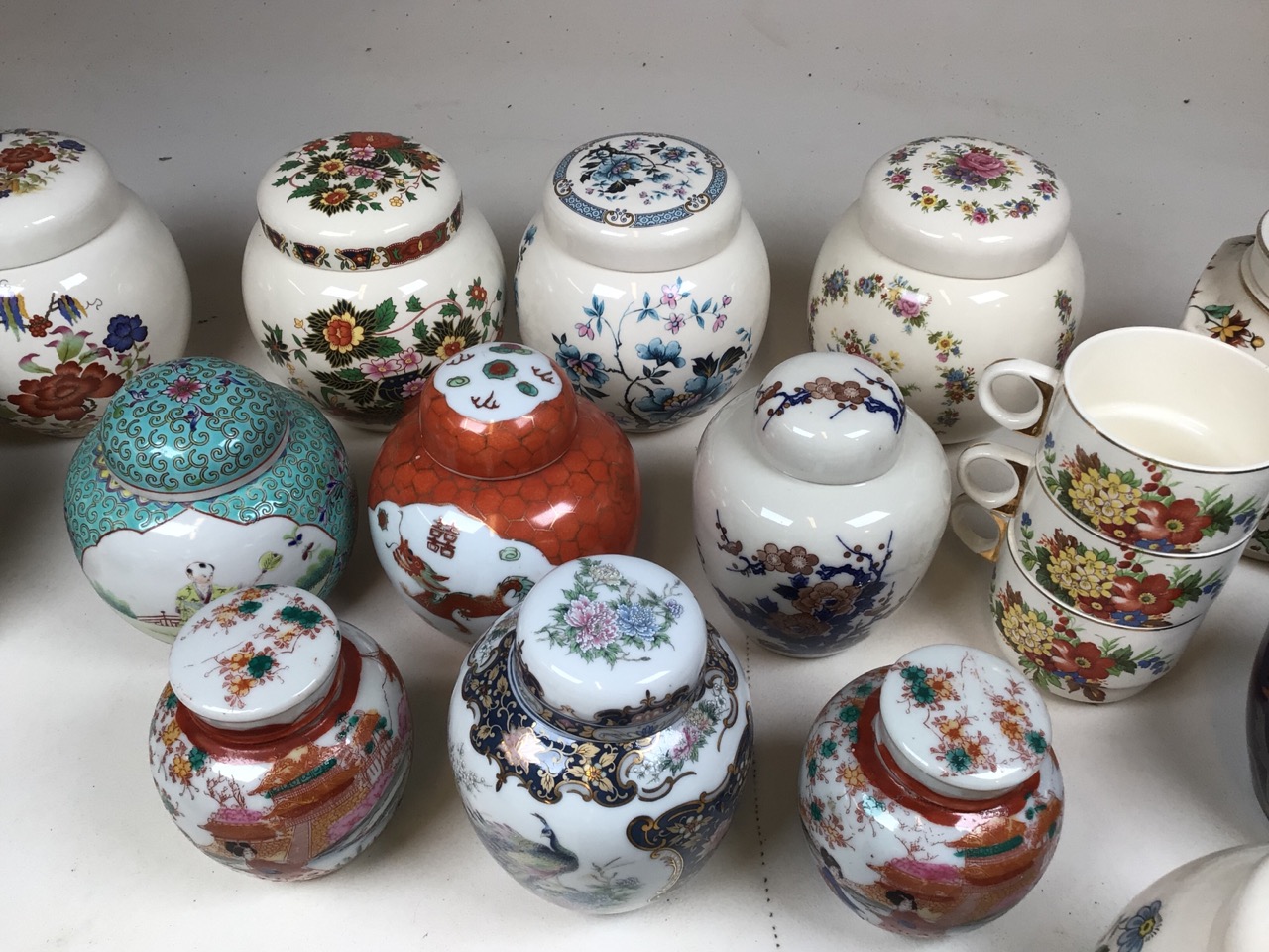 A collection of ginger jars and a stack of three tea cups. Stamped Sadler, Brexton and made in - Image 8 of 8