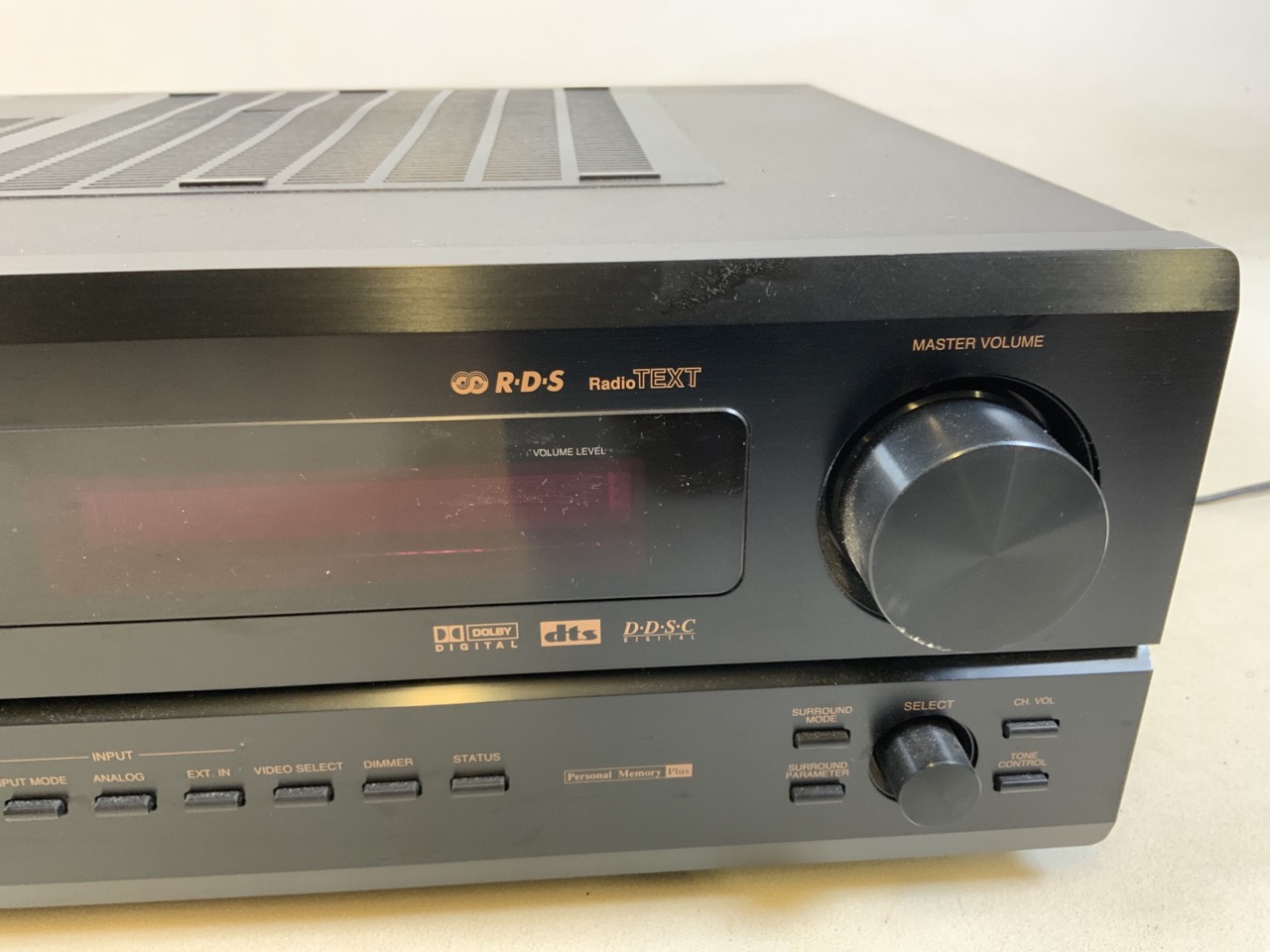 A Denon AV Surround Receiver AVR-2800 W:43cm x H:17cm - Image 4 of 5