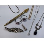 Assortment of dress jewellery to include three necklaces and two rings.
