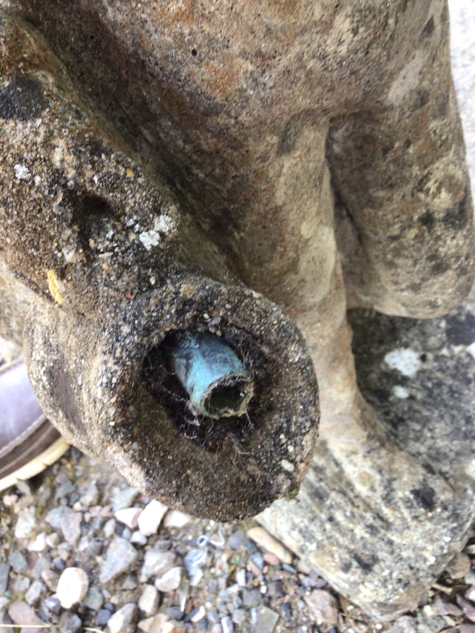 A reconstituted stone statue water feature of a young man. Piped for water. W:40cm x D:24cm x H: - Image 4 of 4