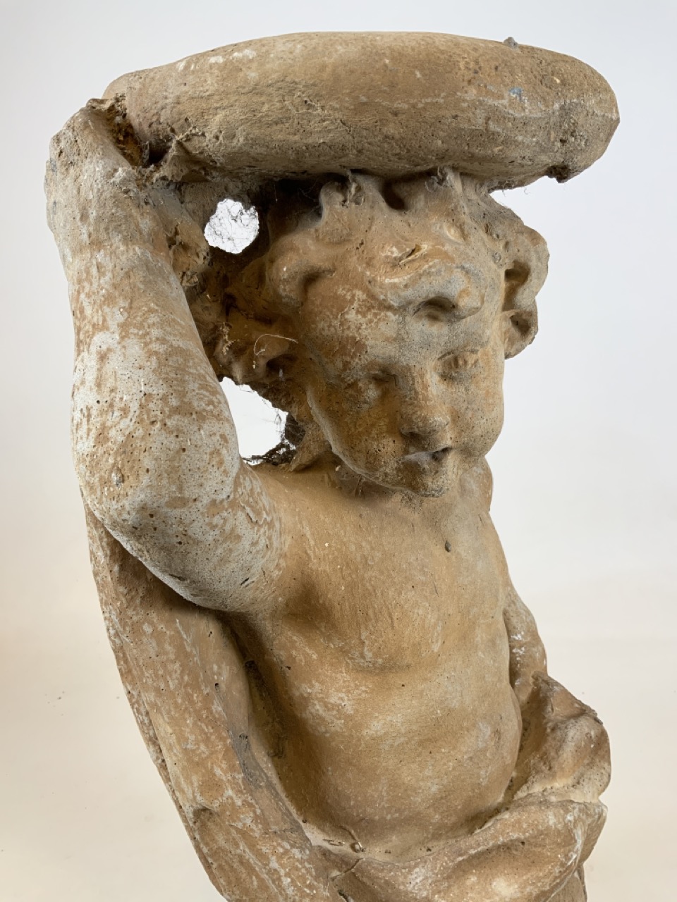 A reconstituted stone jardiniere statue of a cherub. - Image 2 of 7