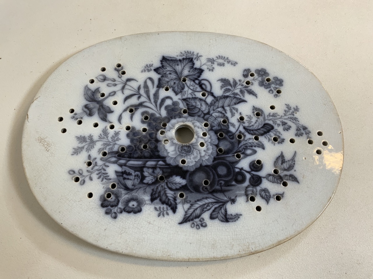 Three nineteenth century meat drainers/mazarines. A hand painted one in an oriental style, a blue - Image 6 of 8
