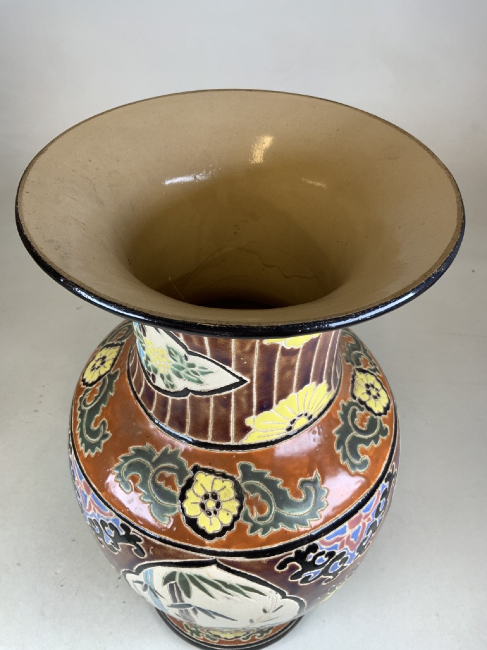A large glazed pottery decorative vase H:53cm - Image 3 of 6