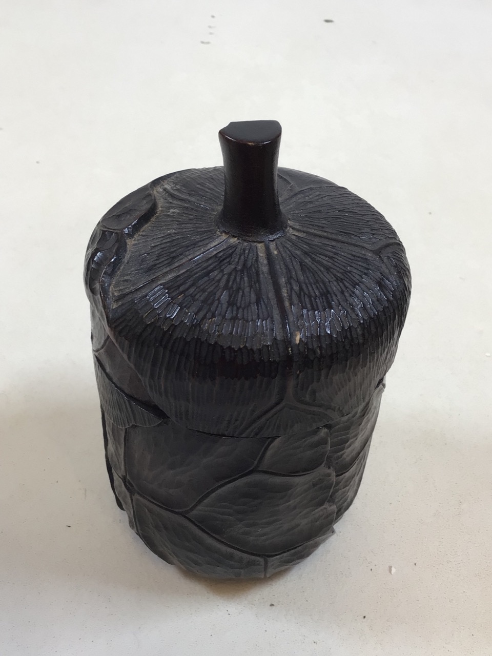 A Small antique lidded pot, oriental treen. Engraved character marks to base (damage to top - see - Image 3 of 8