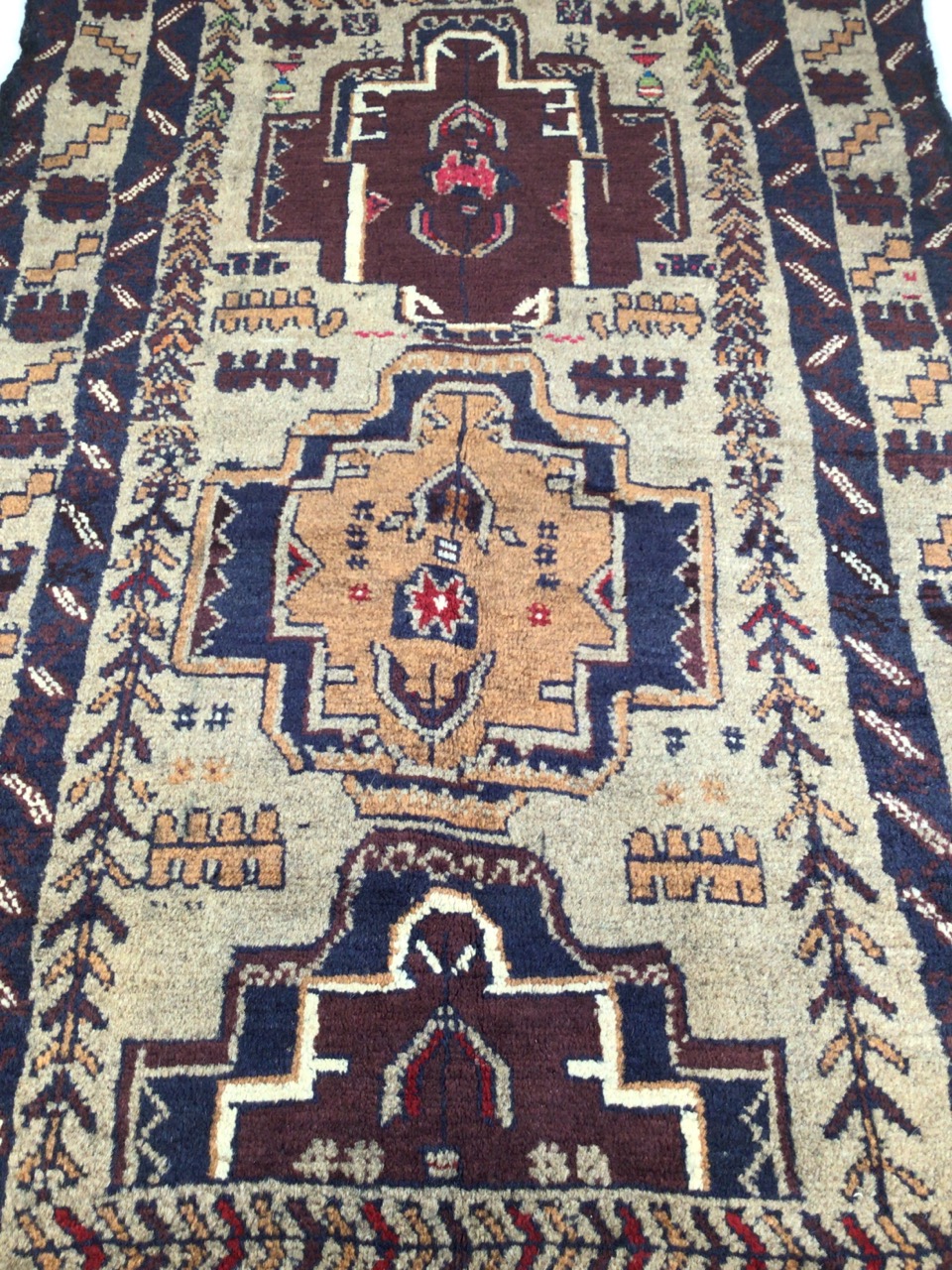 An old Baluchi rug. W:83cm x H:138cm - Image 3 of 3