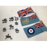 A collection of small lead soldiers o. Horse and camel back together with three flags H:4.5cm